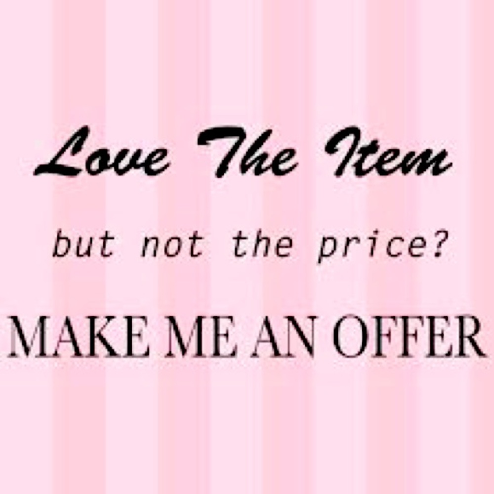 ⭐️🌟REASONABLE OFFERS ACCEPTED🌟⭐️